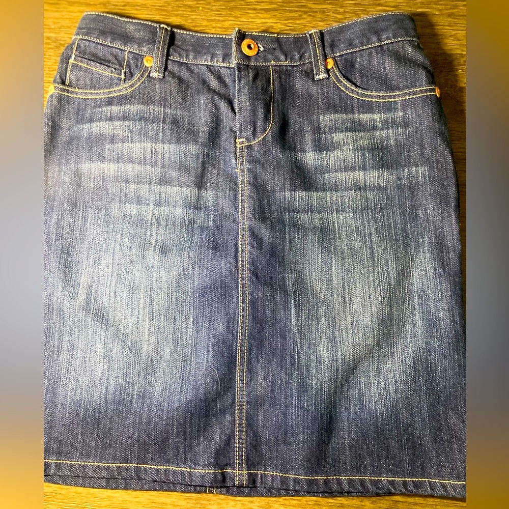 New York & Co size 2 denim skirt